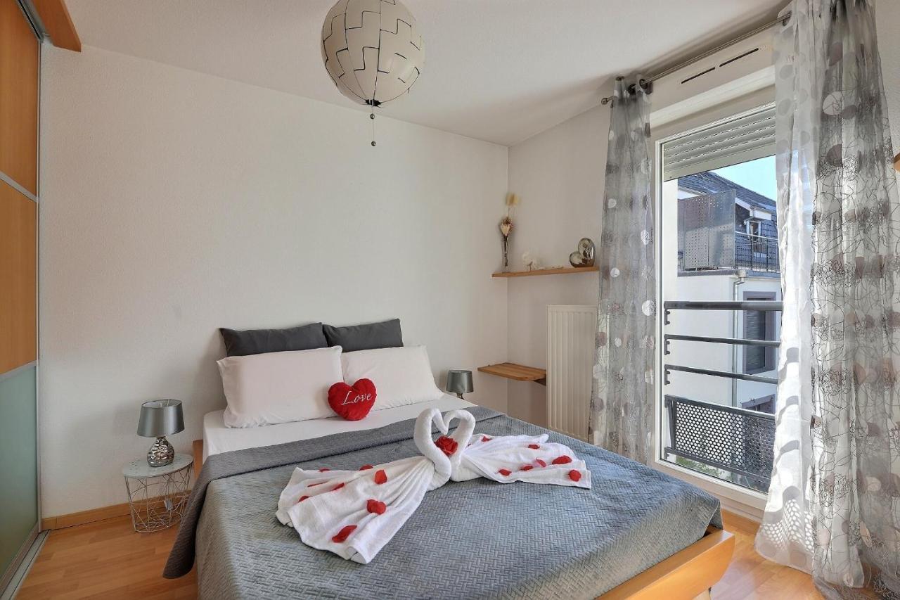 L'Appart' Frontiere-Suisse* Fibre*Chek-In*24/24 Apartment Saint-Louis  Bagian luar foto